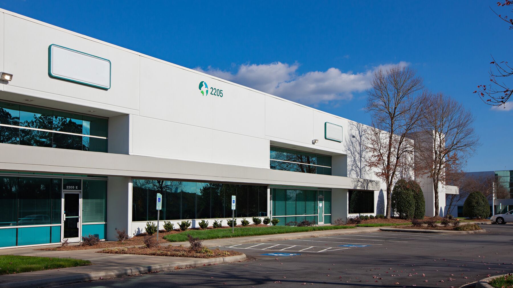 DPM-Prologis-Charlotte-Distribution-Center-2205_Building-Exterior_4-11-2024.jpg