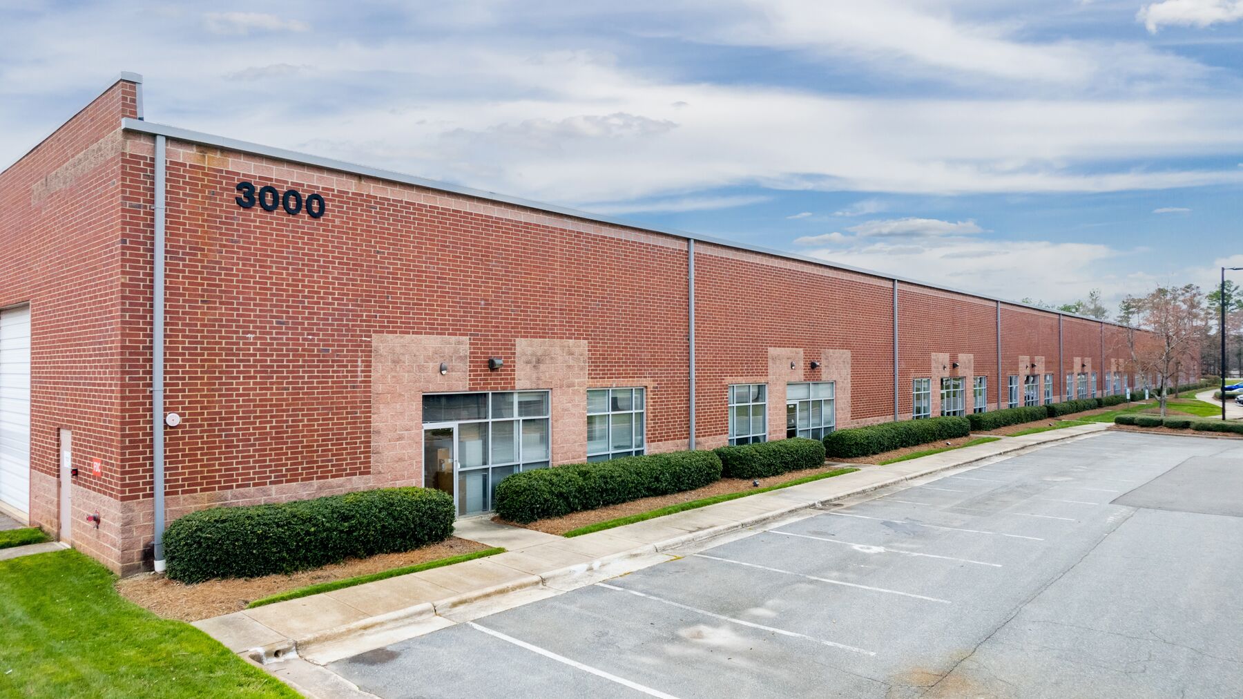 DPM-Prologis-Perimeter-Park_3000-Perimeter-Park-Drive_Building-Exterior.jpg