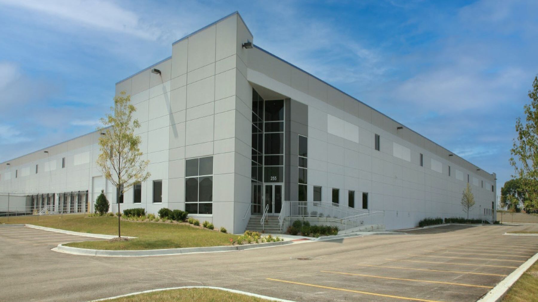 DPM-Prologis-Des-Plaines-255-Wille_Building-Image.jpg