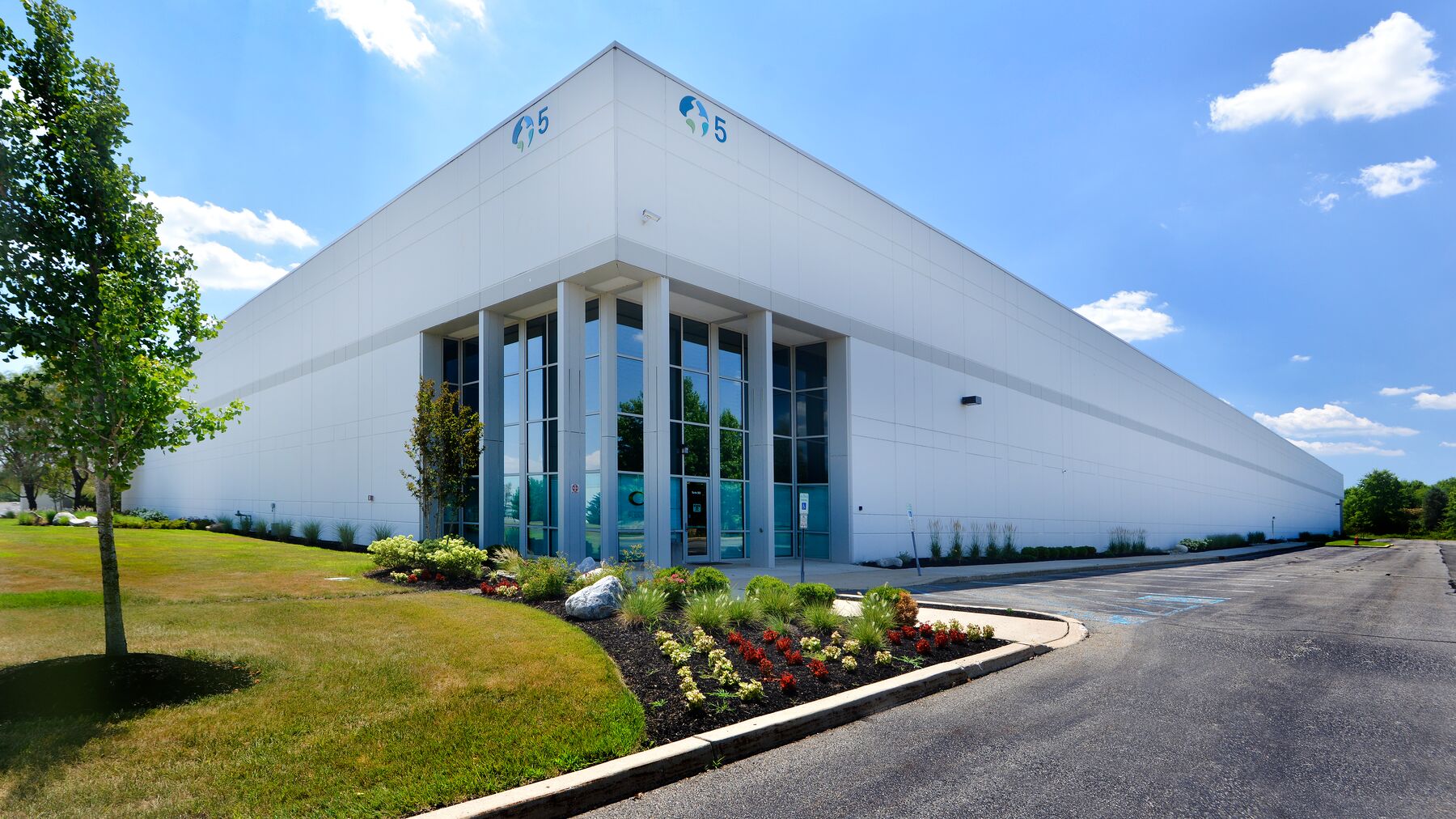 DPM-Prologis-Park-Cranbury_5-Santa-Fe-Way.jpg